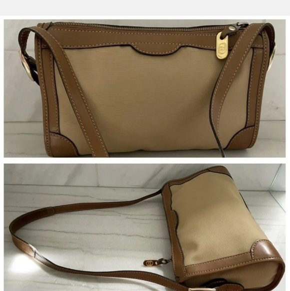 GUCCI Italy 067 Vintage Tan Canvas and Leather Shoulder Bag Gold Hardware ✨️